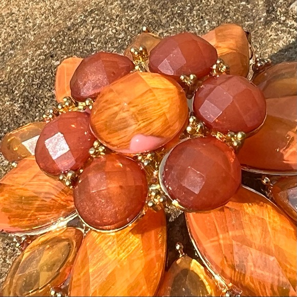 Large peach and amber brooch - Picture 2 of 7